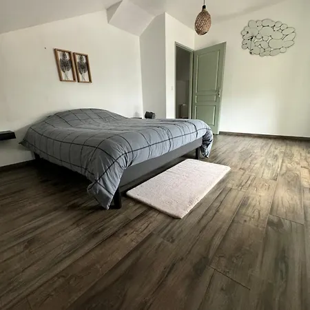 Ferienhaus Maison Aux Pieds Du Circuit De Mirecourt Baudricourt