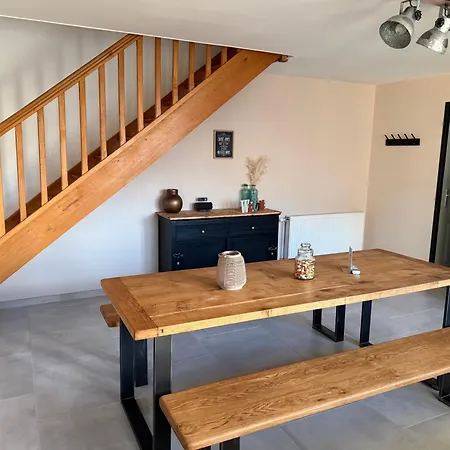 Maison Aux Pieds Du Circuit De Mirecourt Ferienhaus Baudricourt