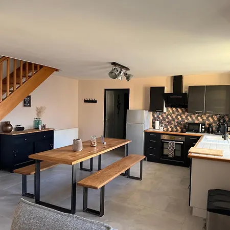 Maison Aux Pieds Du Circuit De Mirecourt